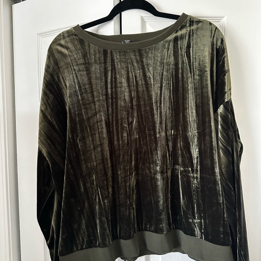 Kenneth Cole olive green velvet top